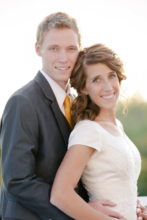 Bridals-2011-08-16-Erin-Travis-Utah-Wedding-and-Portrait-Photographer-Classy-Bridals030IMG_7647-Blog(pp_w480_h720)