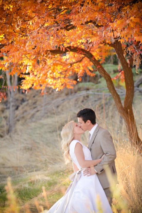 Bridals-2011-10-28-Lindsay-Lyndon-Utah-Wedding-and-Portrait-Photographer-Fall-Bridals-UT007IMG_4995-Blog(pp_w480_h720)