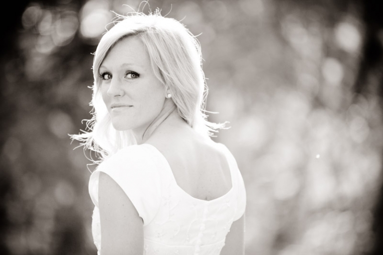 Bridals-2011-10-28-Lindsay-Lyndon-Utah-Wedding-and-Portrait-Photographer-Fall-Bridals-UT009IMG_4766-Blog(pp_w768_h511)