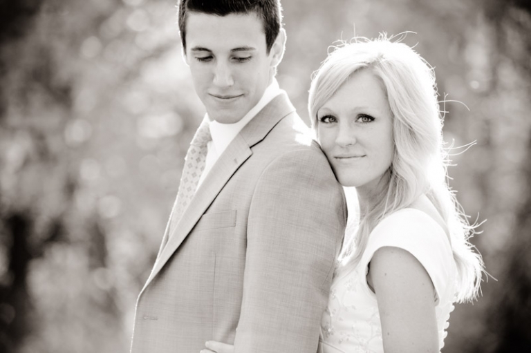 Bridals-2011-10-28-Lindsay-Lyndon-Utah-Wedding-and-Portrait-Photographer-Fall-Bridals-UT015IMG_4870-Blog(pp_w768_h511)