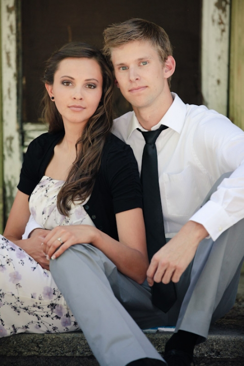 Engagements-2011-07-14-Myrinda-Greg-Utah-Wedding-and-Portrait-Photographer-Rustic-Engagements-Elisabeth-Kate-Photography010IMG_3928-Blog(pp_w480_h720)