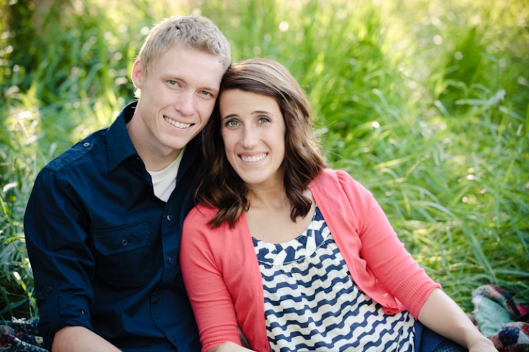 Engagements-2011-07-20-Erin-Travis-Utah-Wedding-and-Portrait-Photographer-Summer-Nature-Engagements016IMG_6338-Blog(pp_w768_h511)