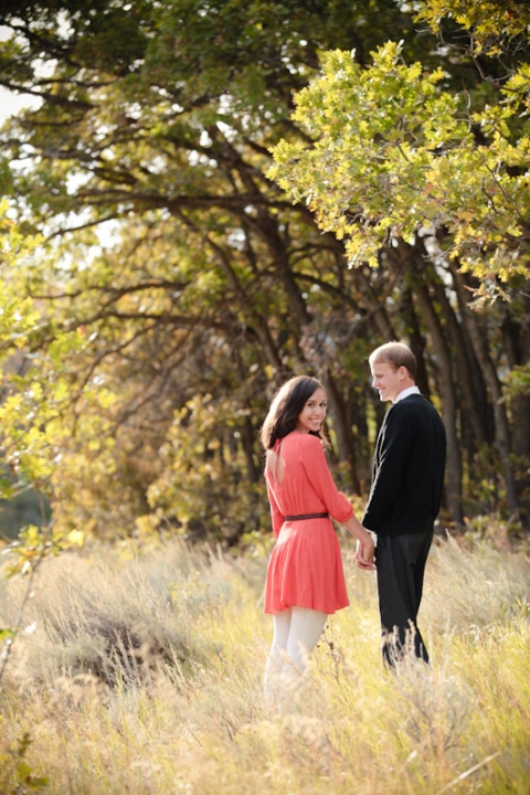 Engagements-2011-1012-Kimmie-Justin-Utah-Wedding-and-Portrait-Photographer-Fall-Engagements017IMG_6809-Blog(pp_w480_h720)
