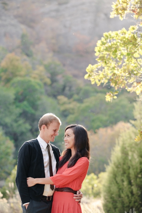 Engagements-2011-1012-Kimmie-Justin-Utah-Wedding-and-Portrait-Photographer-Fall-Engagements021IMG_6852-Blog(pp_w480_h720)