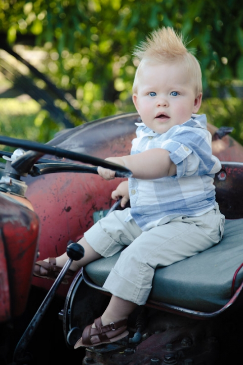 Family-2011-06-21-Pierce-Utah-Wedding-and-Portrait-Photographer-Family-Photography-UT013IMG_7583-Blog(pp_w480_h720)