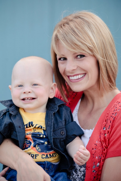 Family-2011-07-06-Peterson-Utah-Wedding-and-Portrait-Photographer-Elisabeth-Kate-Photography-UT-Family004IMG_0816-Blog(pp_w480_h720)