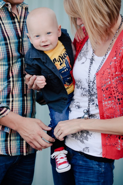 Family-2011-07-06-Peterson-Utah-Wedding-and-Portrait-Photographer-Elisabeth-Kate-Photography-UT-Family021IMG_0672-Blog(pp_w480_h720)