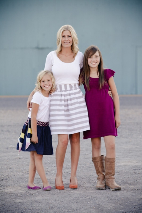 Family-2011-08-22-Montgomery-Family-Utah-Wedding-and-Portrait-Photographer-Family-Photography006IMG_1547-Blog(pp_w480_h720)