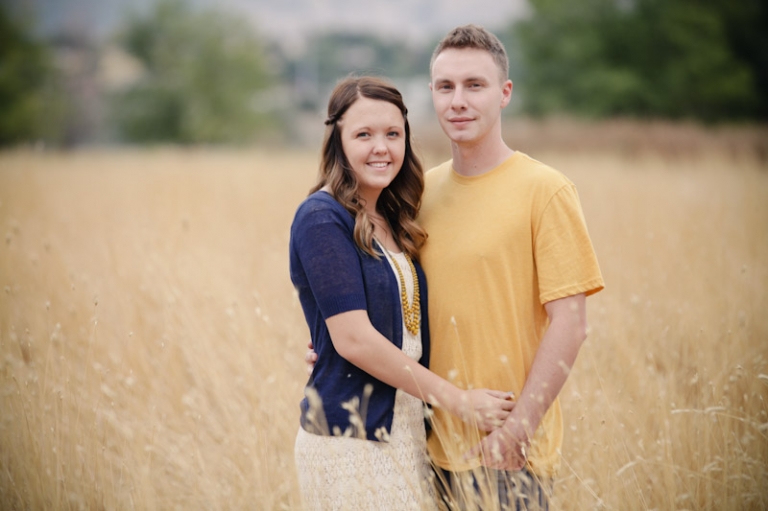 Family-2011-09-05-Campbell-Family-Utah-Wedding-and-Portrait-Photographer-Cute-engagements024IMG_9036-Blog(pp_w768_h511)