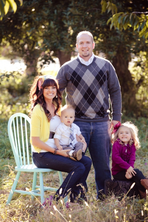 Family-2011-10-17-Family-Gardner-Utah-Wedding-and-Portrait-Photographer-Elisabeth-Kate-Photography-UT011IMG_0020-Blog(pp_w480_h720)