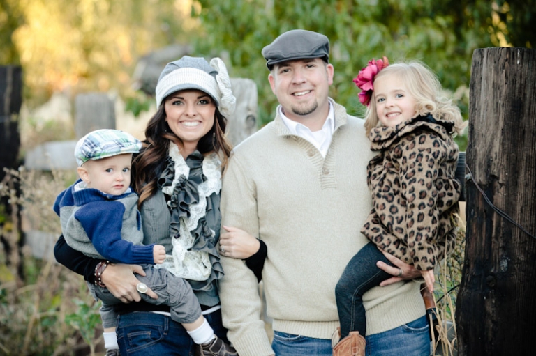 Family-2011-10-17-Family-Gardner-Utah-Wedding-and-Portrait-Photographer-Elisabeth-Kate-Photography-UT033IMG_0574-Blog(pp_w768_h511)