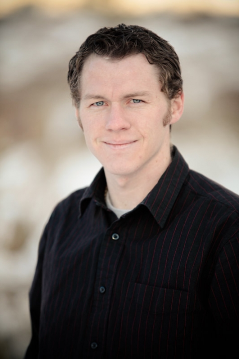 Family-2011-11-05-Murphy-Family-Utah-Wedding-and-Portrait-Photographer-Winter-family-shoot015IMG_8919-Blog(pp_w480_h720)