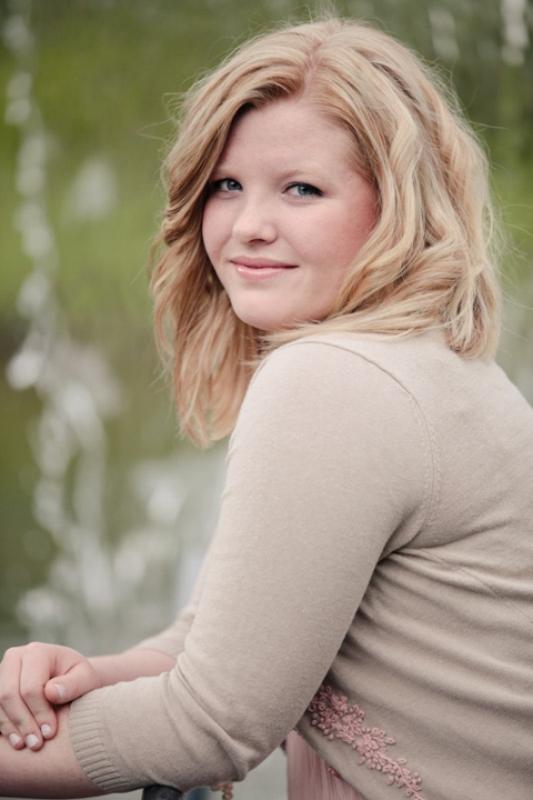 Portrait-2011-06-02-Maddi-Utah-Wedding-and-Portrait-Photographer-High-school-Senior-Portraits-UT014IMG_5879-Blog(pp_w480_h720)