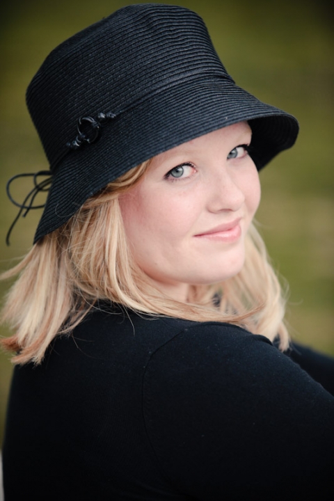 Portrait-2011-06-02-Maddi-Utah-Wedding-and-Portrait-Photographer-High-school-Senior-Portraits-UT017IMG_5965-Blog(pp_w480_h720)