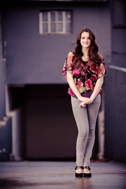 Portrait-2011-11-21-Annie-Utah-Wedding-and-Portrait-Photographer-Seinor-Portraits001IMG_4772-Blog(pp_w480_h720)