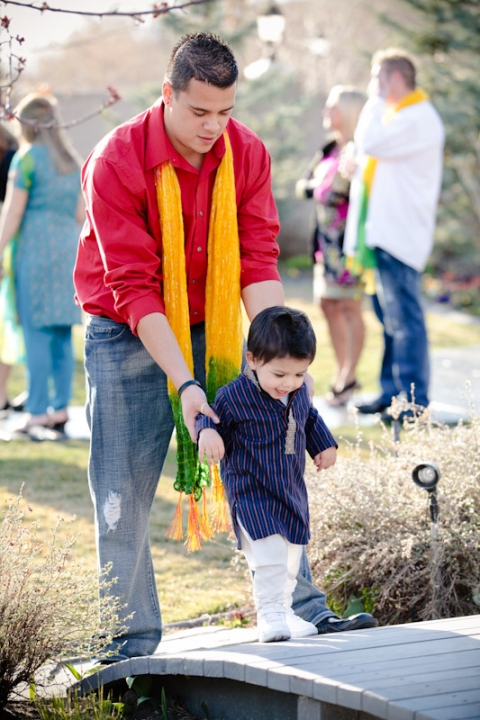 Wedding-2011-04-01-Pakistanian-Wedding-Utah-Wedding-and-Portrait-Photographer-henna-ceremony-Pakistanian-wedding-photographer020IMG_5752-Blog(pp_w480_h720)