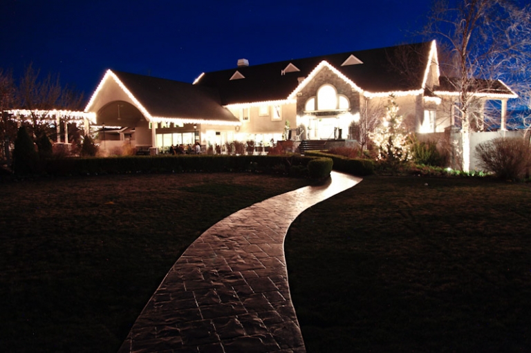 Wedding-2011-04-01-Pakistanian-Wedding-Utah-Wedding-and-Portrait-Photographer-henna-ceremony-Pakistanian-wedding-photographer044IMG_6160-Blog(pp_w768_h511)