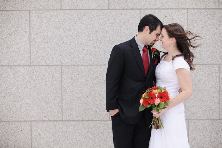 Wedding-2011-04-28-Melissa-Herschel-Utah-Wedding-and-Portrait-Photographer-Draper-Temple-My-Noahs-Reception007IMG_3274-Blog(pp_w768_h511)