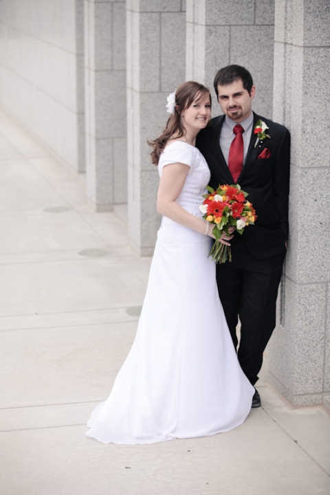 Wedding-2011-04-28-Melissa-Herschel-Utah-Wedding-and-Portrait-Photographer-Draper-Temple-My-Noahs-Reception011IMG_3246-Blog(pp_w480_h720)