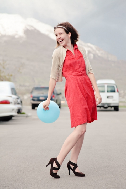 Wedding-2011-04-28-Melissa-Herschel-Utah-Wedding-and-Portrait-Photographer-Draper-Temple-My-Noahs-Reception030IMG_3869-Blog(pp_w480_h720)