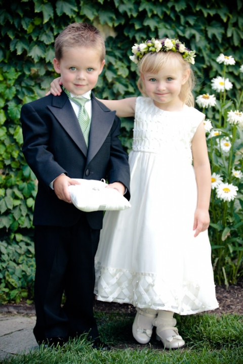 Wedding-2011-07-28-Tori-Duane-Utah-Wedding-and-Portrait-Photographer-Wadley-Farms-UT004IMG_9591-Blog(pp_w480_h720)