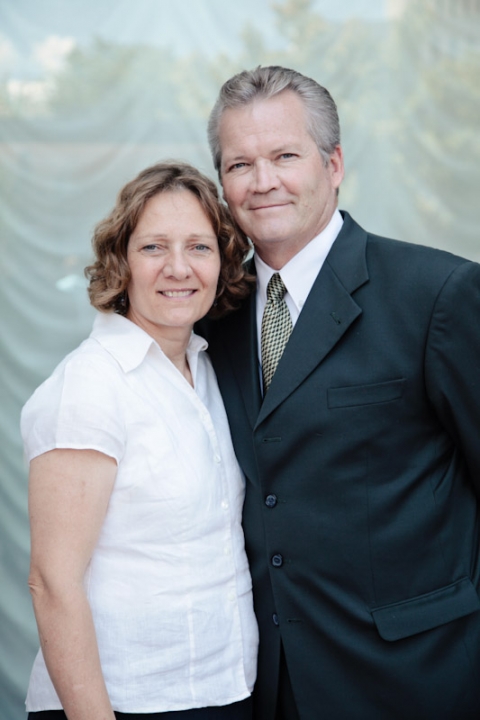 Wedding-2011-08-04-Aubrey-Jason-Utah-Wedding-and-Portrait-Photographer-SLC-Temple003IMG_0771-Blog(pp_w480_h720)