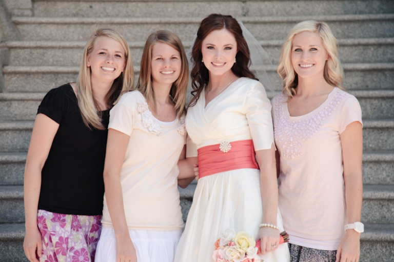 Wedding-2011-08-04-Aubrey-Jason-Utah-Wedding-and-Portrait-Photographer-SLC-Temple006IMG_0978-Blog(pp_w768_h511)