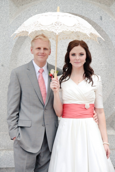 Wedding-2011-08-04-Aubrey-Jason-Utah-Wedding-and-Portrait-Photographer-SLC-Temple023IMG_1154-Blog(pp_w480_h720)