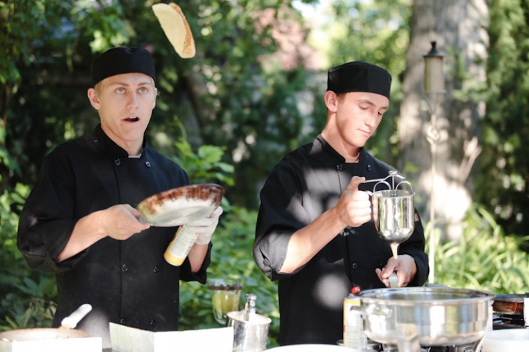 Wedding-2011-08-06-Chelsea-Kip-Utah-Wedding-and-Portrait-Photographer-The-Bungalow040IMG_3022-Blog(pp_w768_h511)