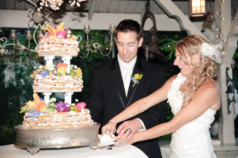 Wedding-2011-08-06-Chelsea-Kip-Utah-Wedding-and-Portrait-Photographer-The-Bungalow063IMG_3631-Blog(pp_w768_h511)