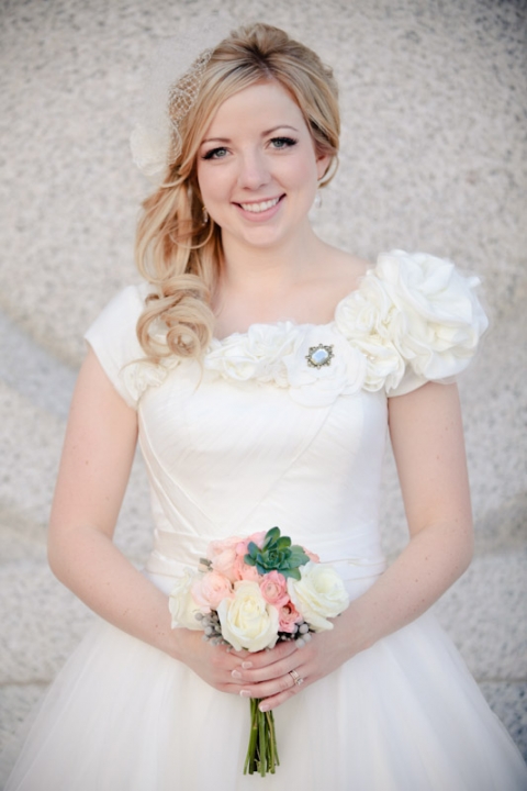 Wedding-2011-08-26-Whitney-Chris-Utah-Wedding-and-Portrait-Photographer-Cactus-Tropicals013IMG_1773-Blog(pp_w480_h720)