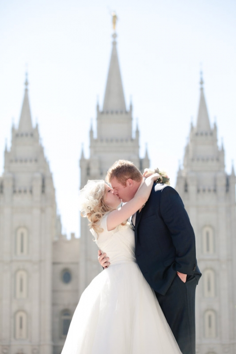 Wedding-2011-08-26-Whitney-Chris-Utah-Wedding-and-Portrait-Photographer-Cactus-Tropicals034IMG_1662-Blog(pp_w480_h720)