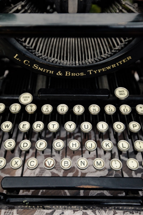 Wedding-2011-08-26-Whitney-Chris-Utah-Wedding-and-Portrait-Photographer-Cactus-Tropicals043IMG_3222-Blog(pp_w480_h720)