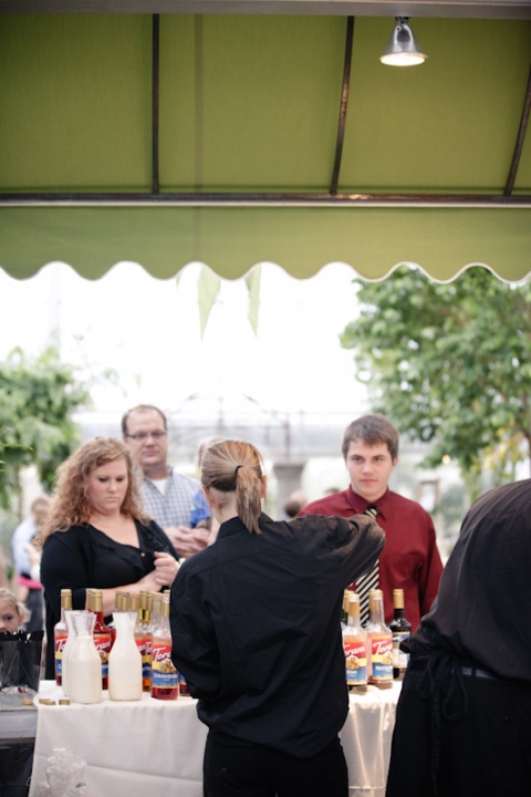 Wedding-2011-08-26-Whitney-Chris-Utah-Wedding-and-Portrait-Photographer-Cactus-Tropicals062IMG_3133-Blog(pp_w480_h720)