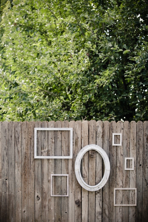 Wedding-2011-09-24-Shannon-Ty-Utah-Wedding-and-Portrait-Photographer-Backyard-vintage-Wedding003IMG_5083-Blog(pp_w480_h720)