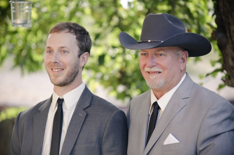 Wedding-2011-09-24-Shannon-Ty-Utah-Wedding-and-Portrait-Photographer-Backyard-vintage-Wedding024IMG_5179-Blog(pp_w768_h511)