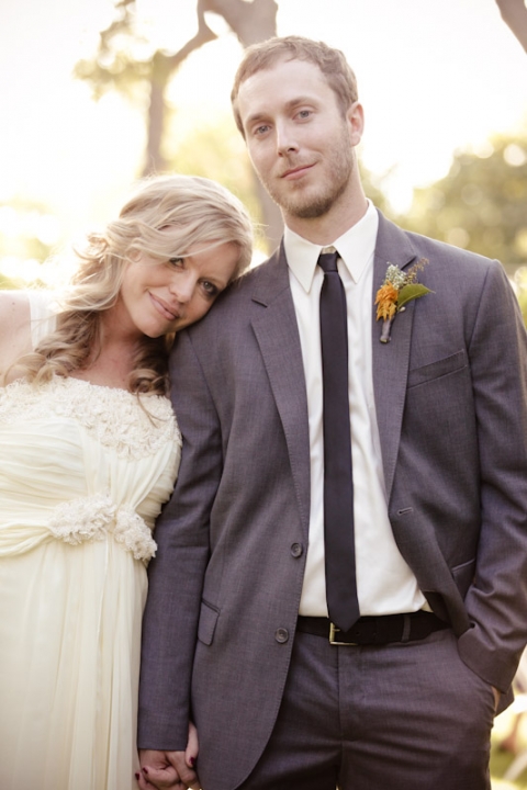 Wedding-2011-09-24-Shannon-Ty-Utah-Wedding-and-Portrait-Photographer-Backyard-vintage-Wedding045IMG_5972-Blog(pp_w480_h720)