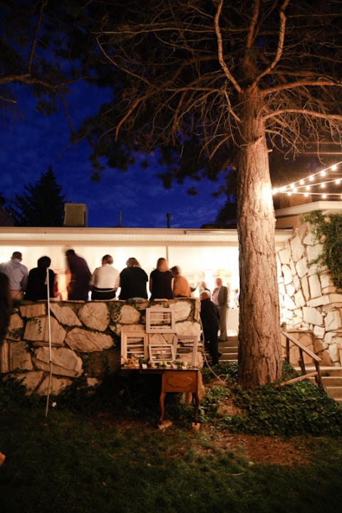 Wedding-2011-09-24-Shannon-Ty-Utah-Wedding-and-Portrait-Photographer-Backyard-vintage-Wedding066IMG_6441-Blog(pp_w480_h720)
