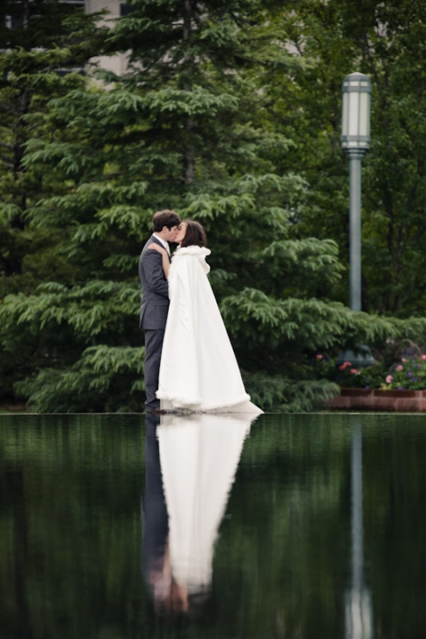Wedding-2011-10-06-Ali-Mike-Utah-Wedding-and-Portrait-Photographer-SLC-Temple-Millcreek-inn035IMG_1844-Blog(pp_w480_h720)