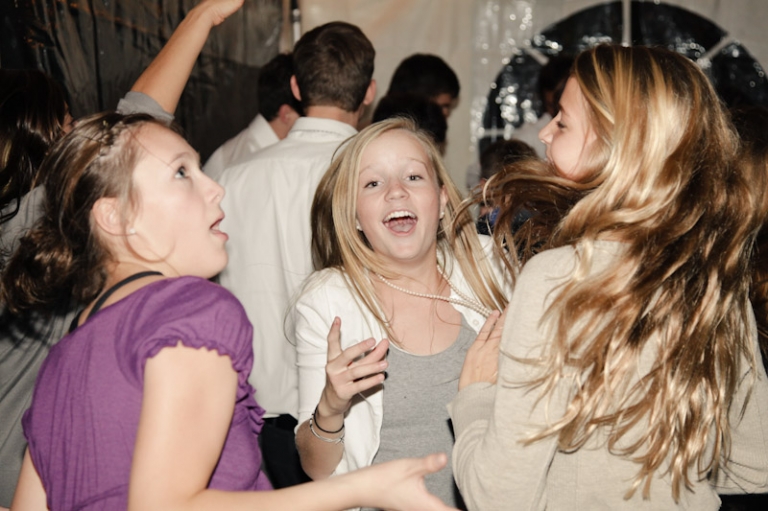 Wedding-2011-10-06-Ali-Mike-Utah-Wedding-and-Portrait-Photographer-SLC-Temple-Millcreek-inn055IMG_2597-Blog(pp_w768_h511)