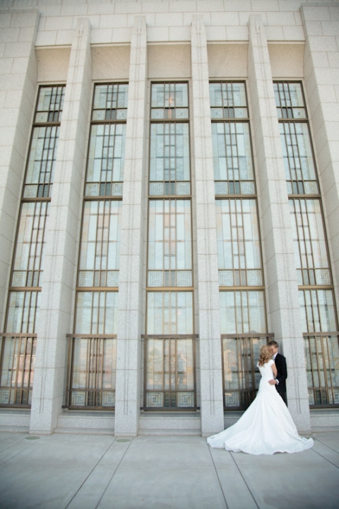 Wedding-2011-10-20-Vanessa-Marc-Utah-Wedding-and-Portrait-Photographer-Le-Gardin-UT011IMG_1643-Blog(pp_w480_h720)