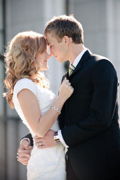 Wedding-2011-10-20-Vanessa-Marc-Utah-Wedding-and-Portrait-Photographer-Le-Gardin-UT019IMG_1711-Blog(pp_w480_h720)