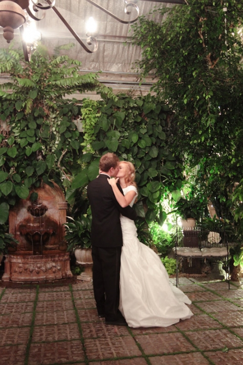 Wedding-2011-10-20-Vanessa-Marc-Utah-Wedding-and-Portrait-Photographer-Le-Gardin-UT055IMG_2160-Blog(pp_w480_h720)