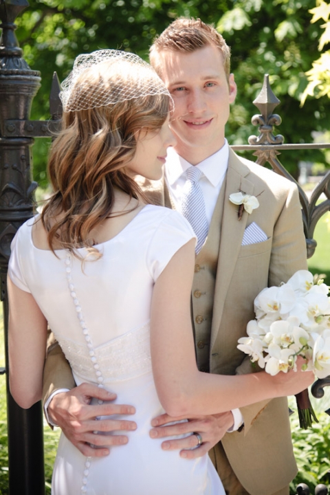 Weddings-2011-06-20-Melissa-Graig-Utah-Wedding-and-Portrait-Photographer-Wadley-Farms-Wedding-lawn-games031IMG_5925-Blog(pp_w480_h720)
