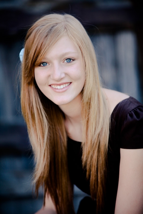 Weddings-2011-06-20-Melissa-Graig-Utah-Wedding-and-Portrait-Photographer-Wadley-Farms-Wedding-lawn-games063IMG_6592-Blog(pp_w480_h720)