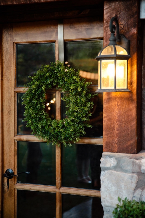 Weddings-2011-06-20-Melissa-Graig-Utah-Wedding-and-Portrait-Photographer-Wadley-Farms-Wedding-lawn-games086IMG_7135-Blog(pp_w480_h720)