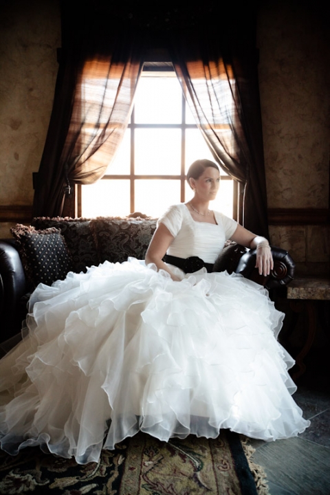 Wedding-and-Portrait-Photographer-Bridals-UT001IMG_7548-Blog(pp_w480_h720)