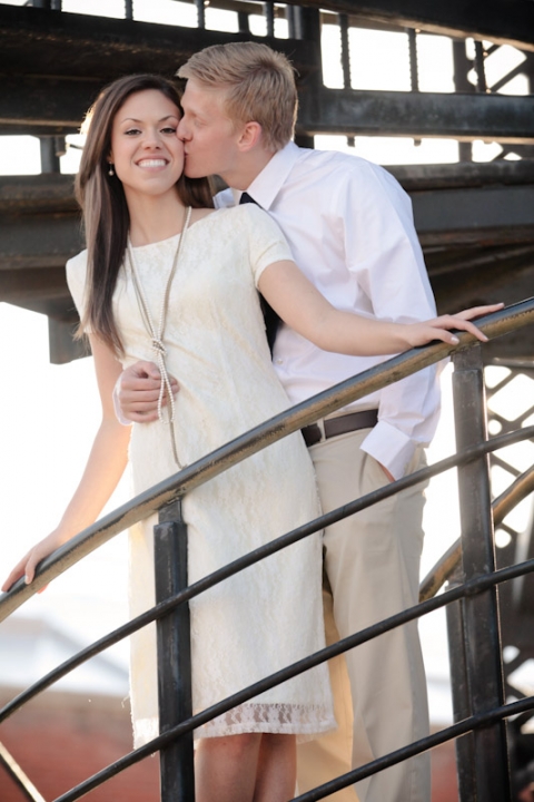 Wedding-and-Portrait-Photographer-SLC-Engagements-Elisabeth-Kate-Photography003IMG_3421-Blog(pp_w480_h720)