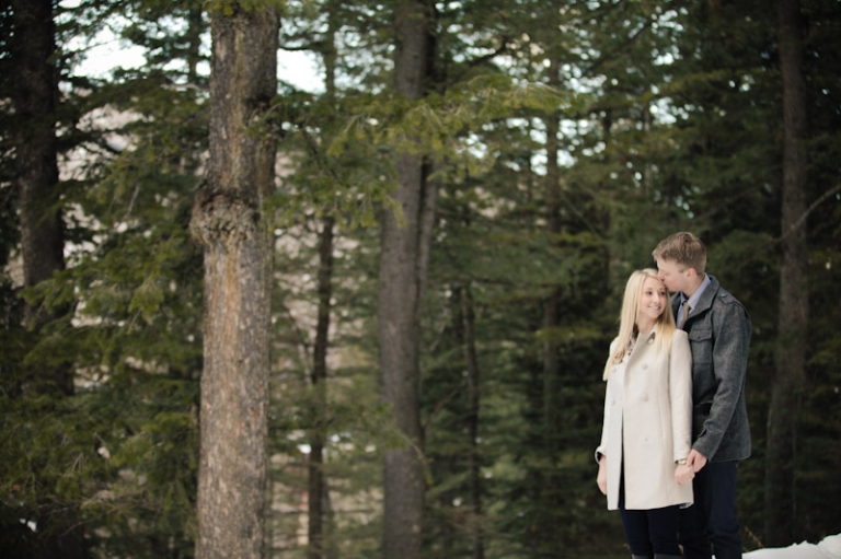 Wedding-and-Portrait-Photographer-WInter-Engagements038IMG_9979-Blog(pp_w768_h511)