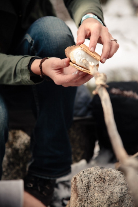 Wedding-and-Portrait-Photographer-Camp-fire-engagements-elisabeth-kate-photography031IMG_7136-Blog(pp_w480_h720)
